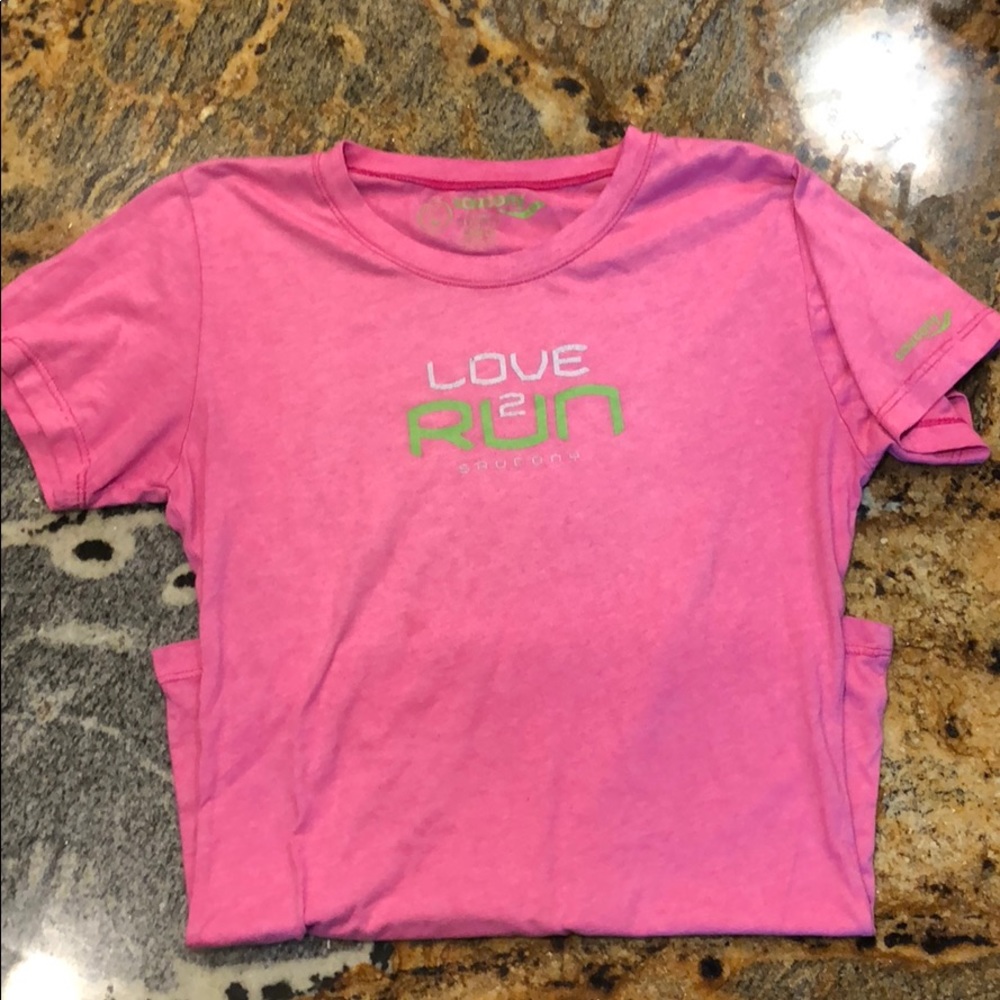 Saucony pink athletic love 2 run shirt